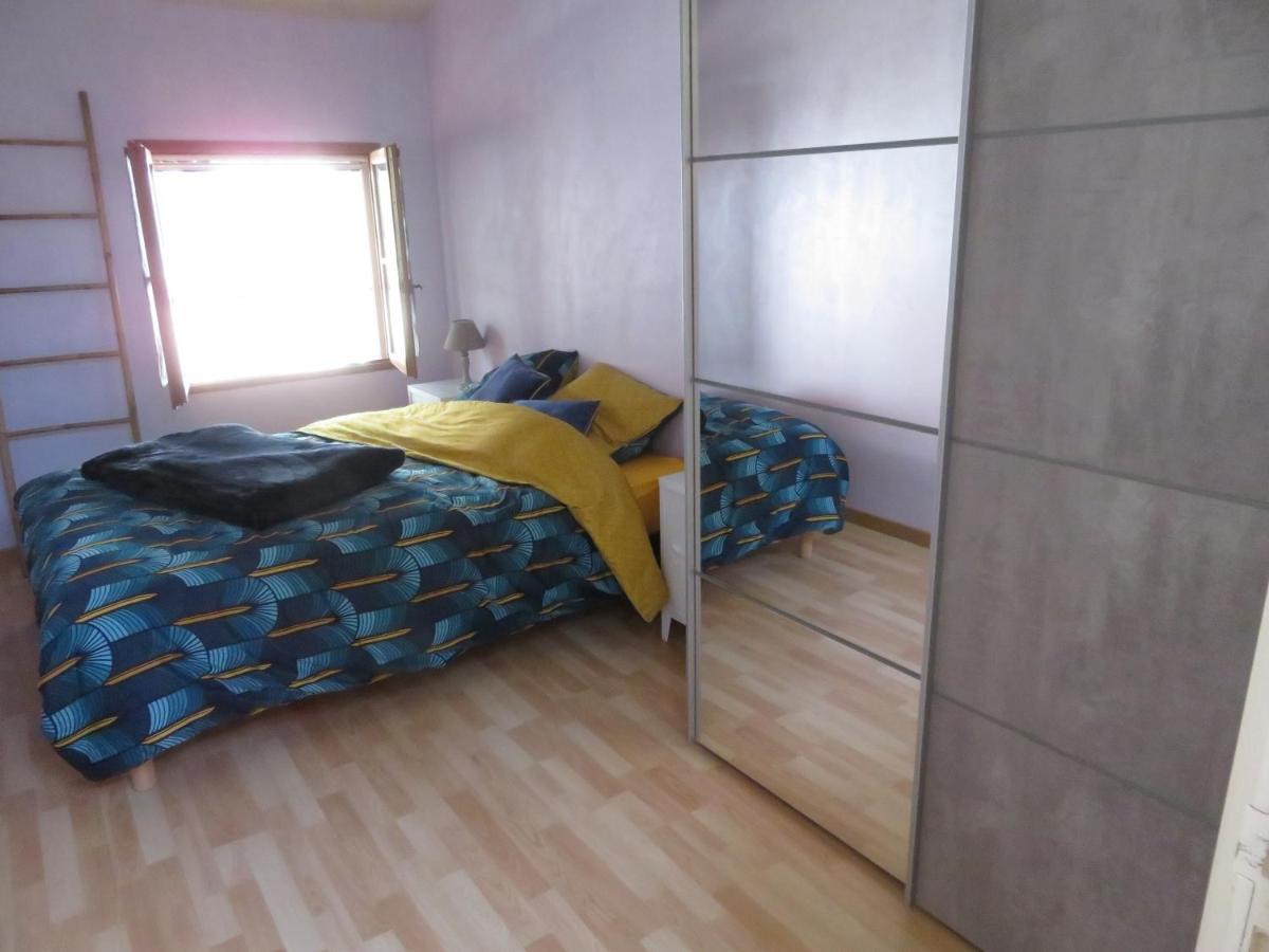 Au Bonheur Suspendu Apartamento Pont-en-Royans Exterior foto